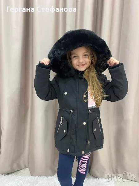 Дебело зимно яке тип парка  Тъмно синьо-4г.6г.8г.10г.12г. Черно-4г.6г.8г.10г.12г. Цена-65 лв, снимка 1