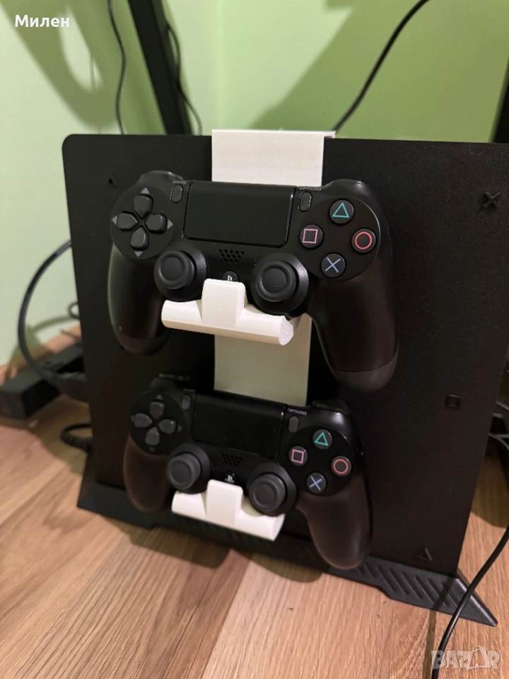 Поставка за контролери за PS4, снимка 1