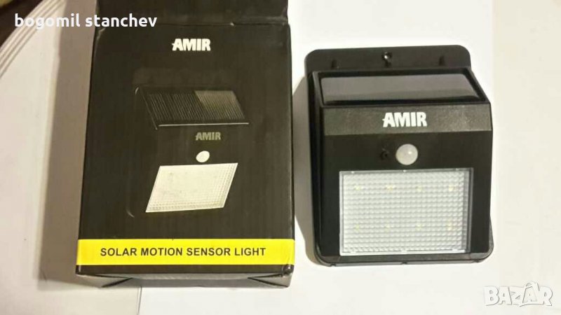 Лед прожектор с датчик за движение соларен панел и литиева батерия, снимка 1