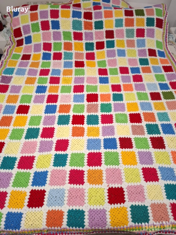Многоцветно плетено одеяло ръчно платено на 1 кука, снимка 1
