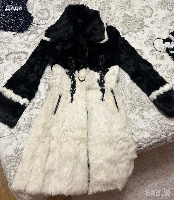 Черно и бяло палто от заешки косъм, изцяло естествено, снимка 1