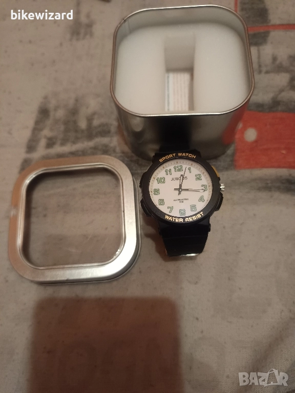 Детски аналогов часовник Juboos, водоустойчив до 50 м, с лесен за четене циферблат и мека каишка НОВ, снимка 1