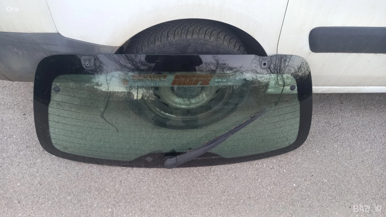 Задно отваряемо стъкло за Рено Меган Сценик 2001г., снимка 1