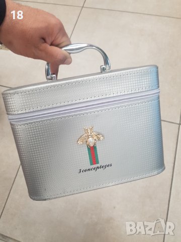 Кутия за гримове