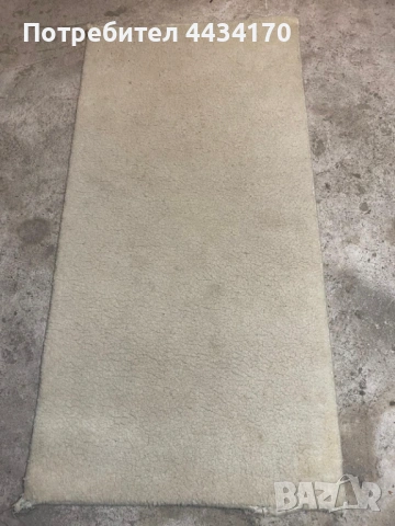 Спешно! Бял килим / Пътека (75x150 см) – Като нов – Без никакви забележки