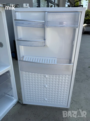 Малък хладилник 101см Neff- Bosch, снимка 3 - Хладилници - 50744784