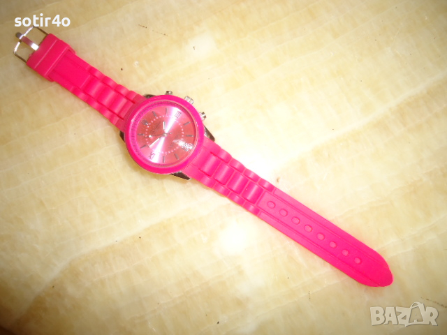 Rolex дамски часовник., снимка 2 - Дамски - 44844927