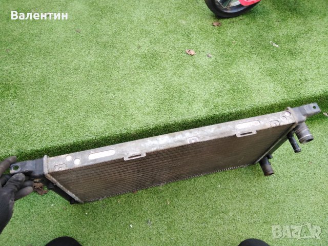 Радиатор за Ауди 80 2.0 115к.с, снимка 5 - Части - 43618506