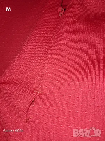 Nike червена тениска, снимка 2 - Детски тениски и потници - 49863120