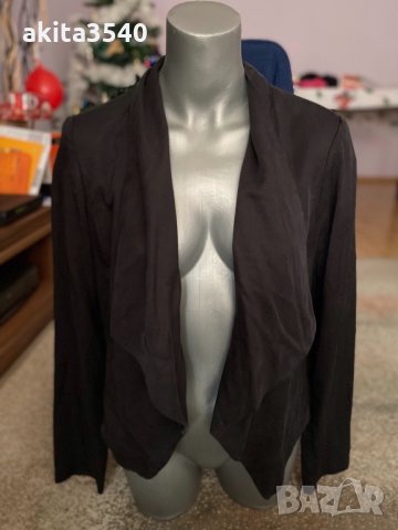 Черна асимтрична жилетка Orsay, снимка 12 - Жилетки - 35321532