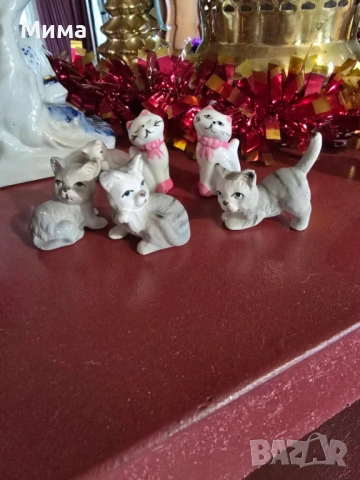 Комплект малки фигурки котенца