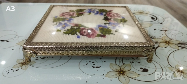 Продавам Мини Гоблен, снимка 3 - Гоблени - 52456934