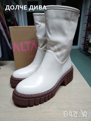  НАМАЛЕНИЕ-Дамски боти м. 591 светло бежави