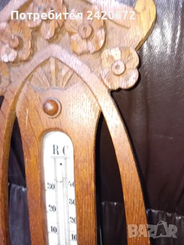 дърворезбован барометър,термометър, снимка 2 - Антикварни и старинни предмети - 48194939