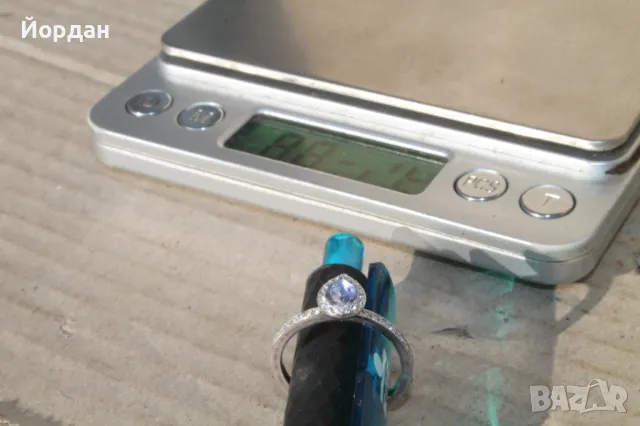 Пръстен ''Swarovski'', снимка 9 - Пръстени - 49169448