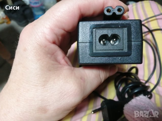 Импулсен адаптер , снимка 2 - Друга електроника - 37688024