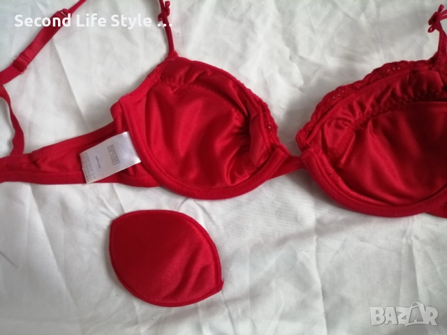 75A червен сутиен розички H&M, снимка 11 - Бельо - 52900023