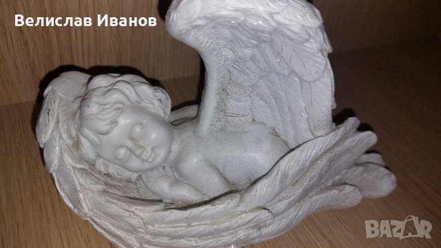 Гипсова фигура на ангелче.Отлично състояние, снимка 2 - Статуетки - 43135717