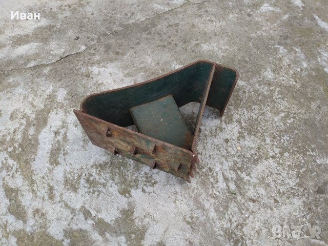 Клин подпирачка за гуми на камион и друга едрогабаритна техника 