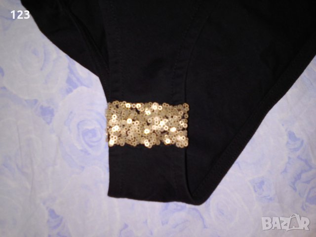 Еластична туника с лек акцент на рамото, снимка 2 - Туники - 27261545