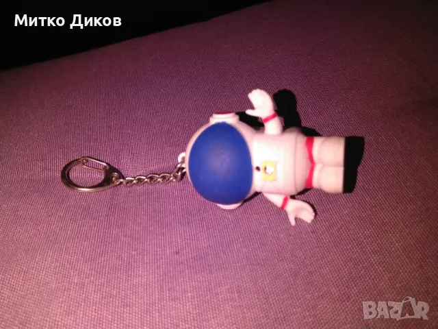 Детски ключодържател космонавт и друг