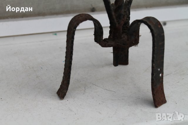 Свещник ковано желязо, снимка 3 - Антикварни и старинни предмети - 34910730