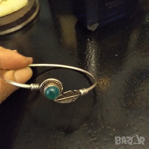 Стара гривна ръчна изработка със зелен оникс   НАМАЛЕНИЕ , снимка 4 - Гривни - 37943884