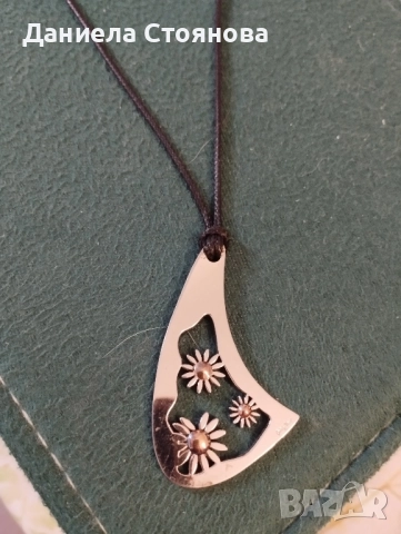 Красиво и нестандартно италианско колие от стомана и позлата