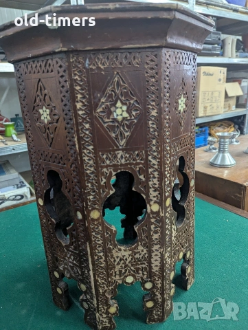 Антикварна сирийска маса – масивен орех и инкрустация, снимка 8 - Антикварни и старинни предмети - 53289124