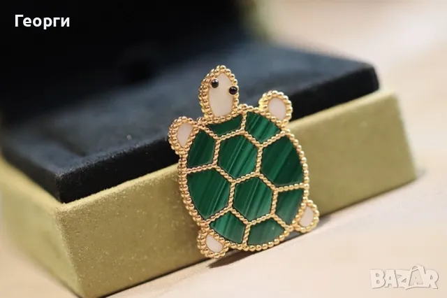 Van Cleef & Arpels брошка, снимка 1