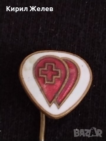 Стара рядка значка червен кръст с емайл за колекция 7258, снимка 2 - Други ценни предмети - 37073794