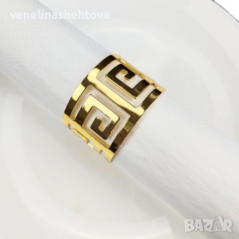 6 броя пръстени/рингове за салфетки в златист  цвят 
