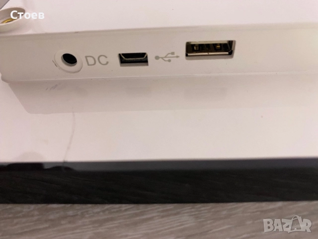 Продавам Фоторамка Toshiba Gigaframe L81, снимка 6 - Друга електроника - 52892772