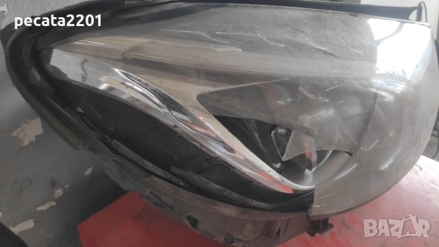 Продавам - оригинален десен фар за Мерцедес Ц класа W205 за части, снимка 3 - Части - 51862296