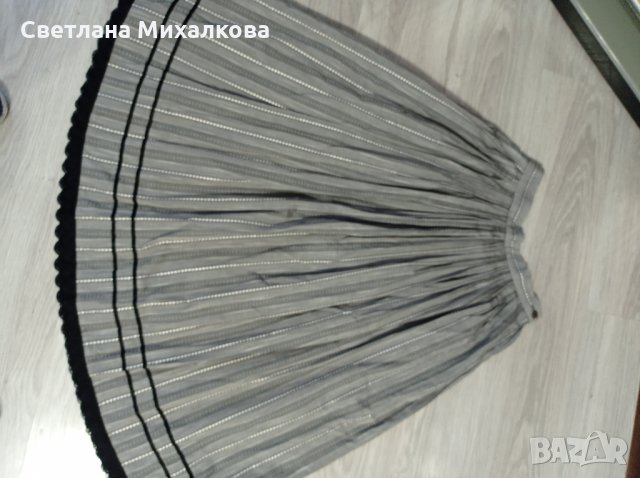 Дамска пола, снимка 3 - Поли - 35659365