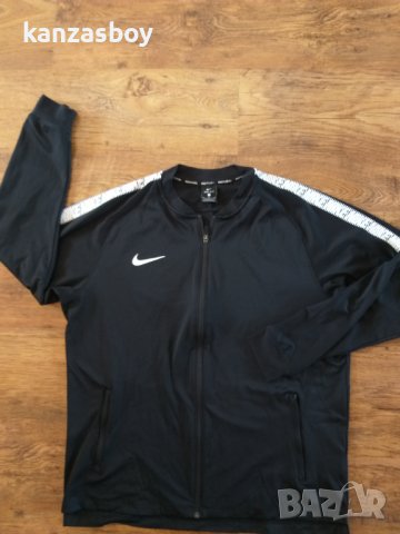 nike - страхотно мъжко горнище ХЛ-размер, снимка 7 - Спортни дрехи, екипи - 39972546