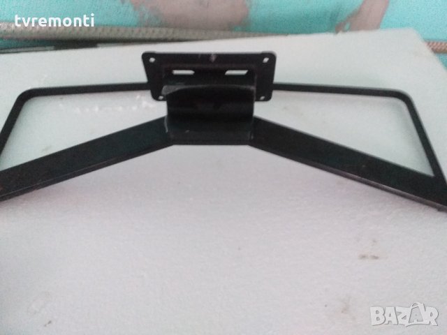 TV стойка PHILIPS модел 42PFT6109/12