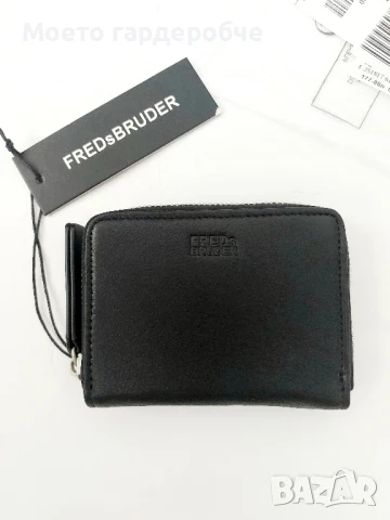Ново малко портмоне естествена кожа на марката FredsBruder