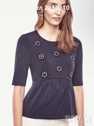 Тъмносиня плетена блуза с мъниста от Ann Taylor. Размер XL. Състояние: ново., снимка 2 - Корсети, бюстиета, топове - 53302328