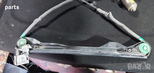 Преден Десен Стъклоповдигач и Моторче Форд Фокус Мк1 (3), снимка 3 - Части - 49240752