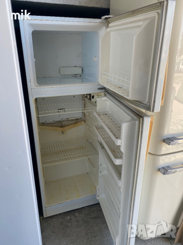 Хладилник с камера , снимка 2 - Хладилници - 44907946