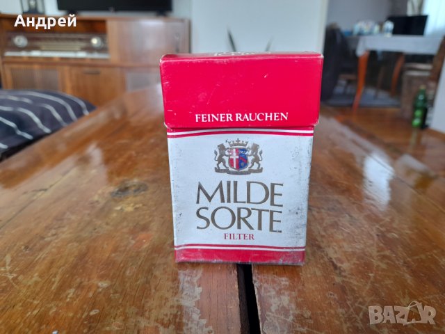 Стара кутия от цигари Milde Sorte