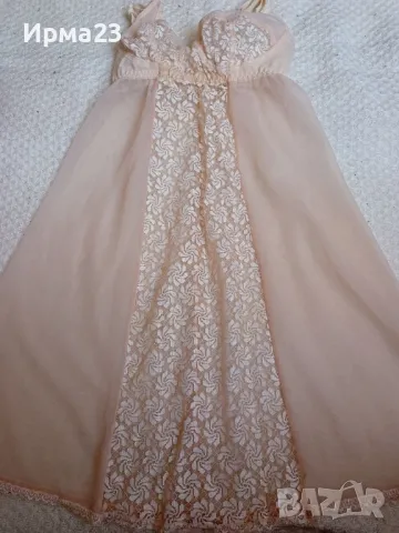 Дамска нощница 