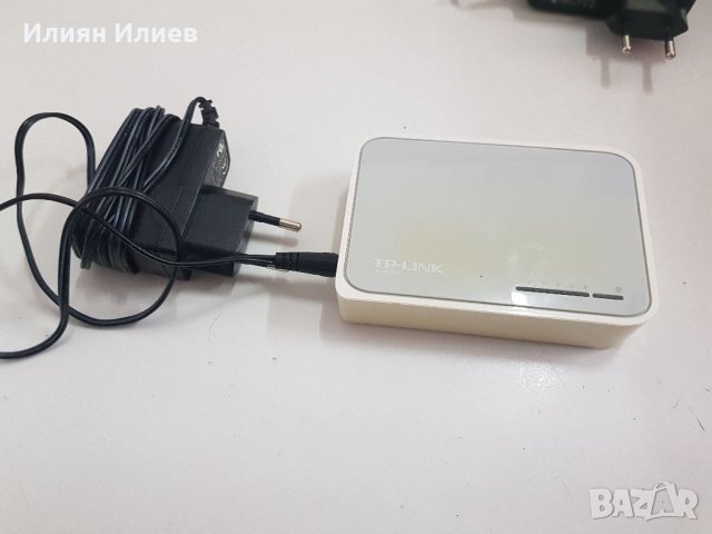 Switch  TPLINK  модел  -1005D/5 порта, снимка 1 - Суичове - 33108984