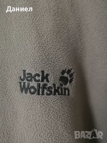 Полар Jack Wolfskine , снимка 3 - Спортни дрехи, екипи - 49091748