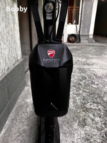 Електрическа тротинетка Ducati Pro 3, снимка 8 - Велосипеди - 52278705