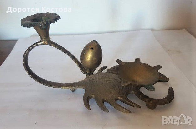 Красив месингов пепелник + свещник, снимка 2 - Антикварни и старинни предмети - 35306257