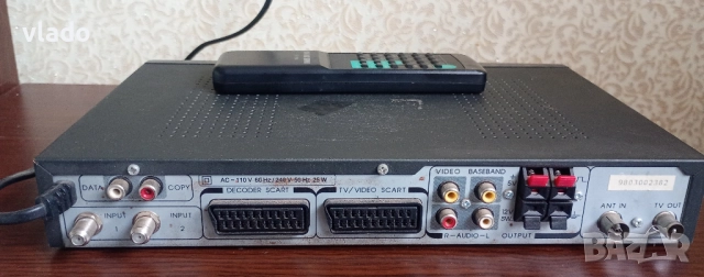 Стерео сателитен приемник, снимка 3 - Приемници и антени - 52034837