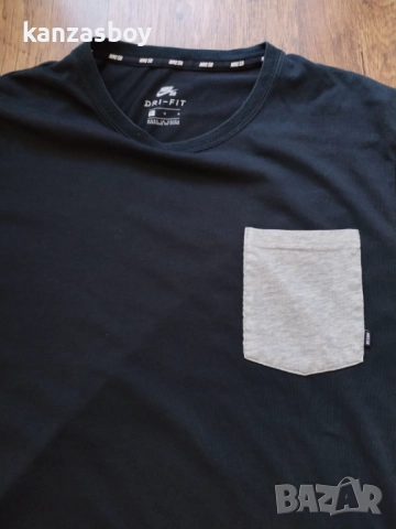 nike sb - страхотна мъжка тениска Л 