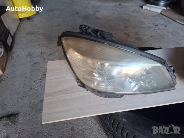 Фар ляв десен Мерцедес W204 с класа 2009г, снимка 4 - Части - 53084025